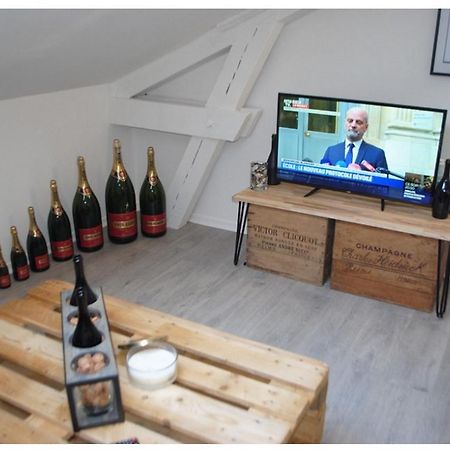 ランスStudio Champagneアパートメント エクステリア 写真