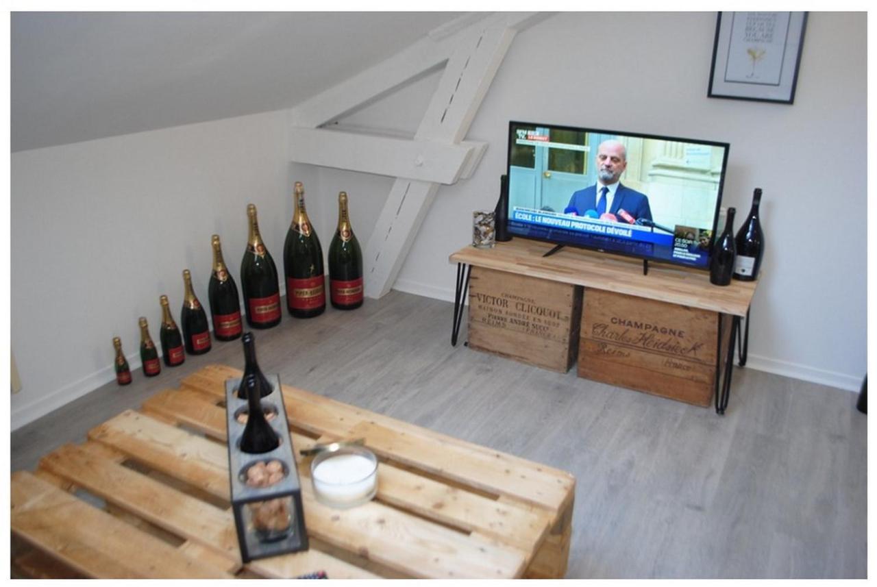 ランスStudio Champagneアパートメント エクステリア 写真